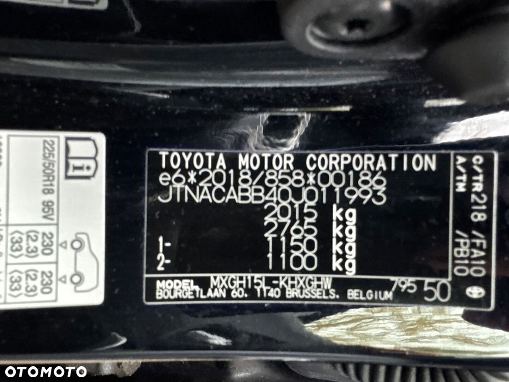 Toyota Corolla Cross - 19
