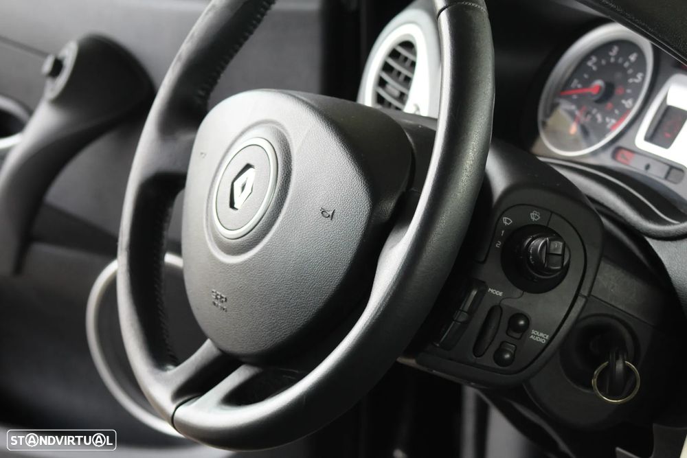 Renault Clio 1.2 16V Rip Curl II - 22