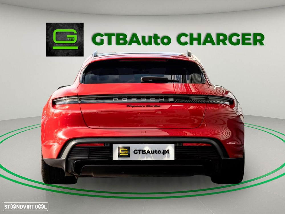 Porsche Taycan Sport Turismo - 26