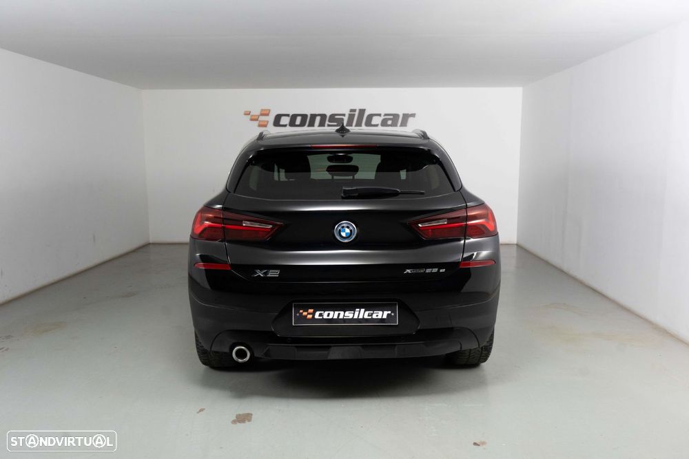 BMW X2 25 e xDrive GoldPlay - 6