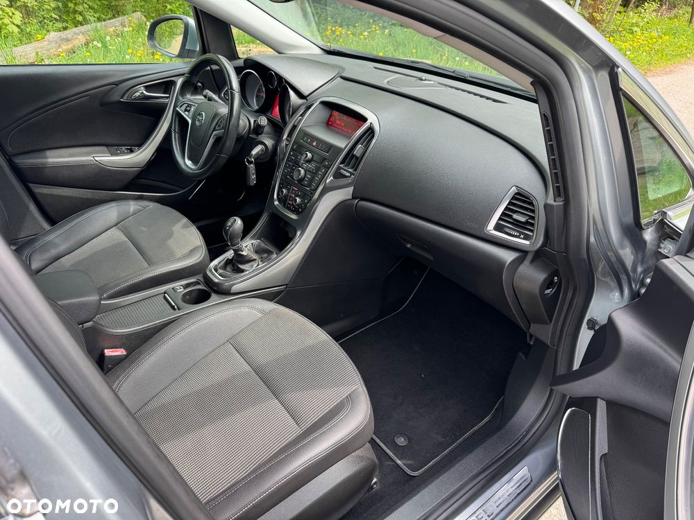 Opel Astra - 20