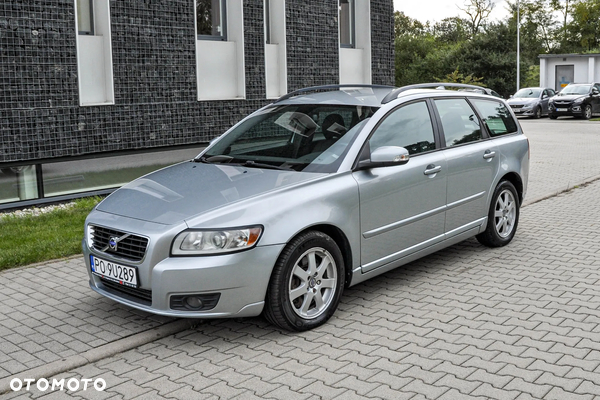 Volvo V50
