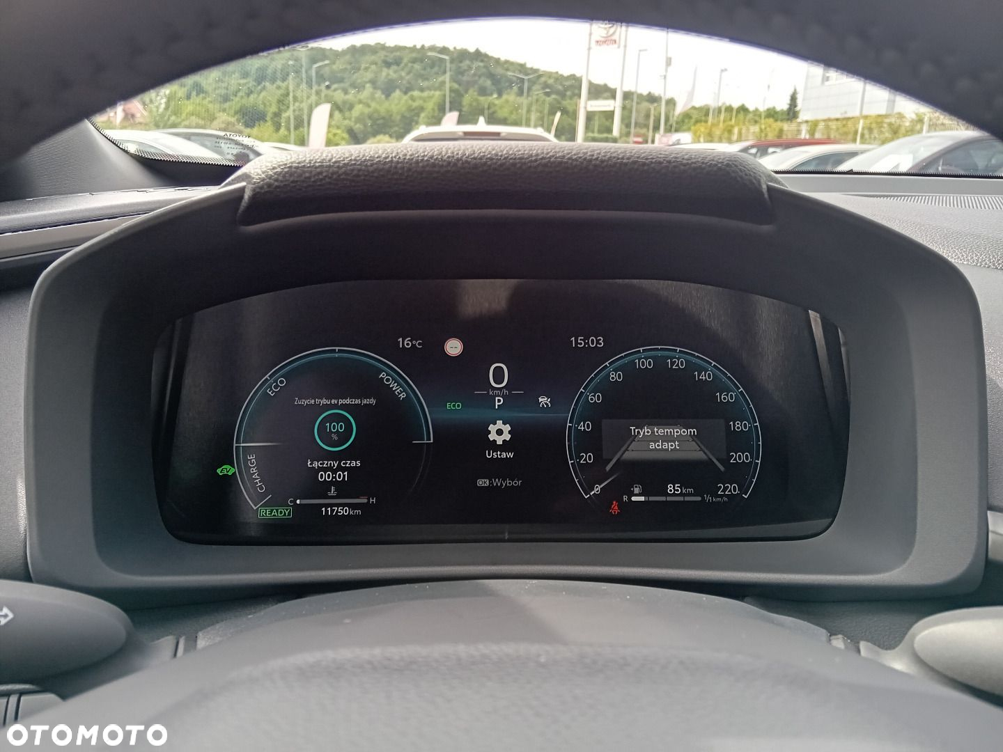 Toyota C-HR 2.0 Hybrid Executive - 12