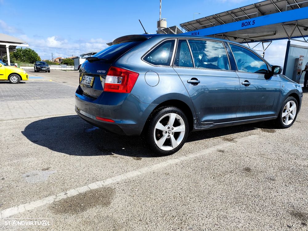 Skoda Rapid Spaceback 1.2 TSi Ambition - 11