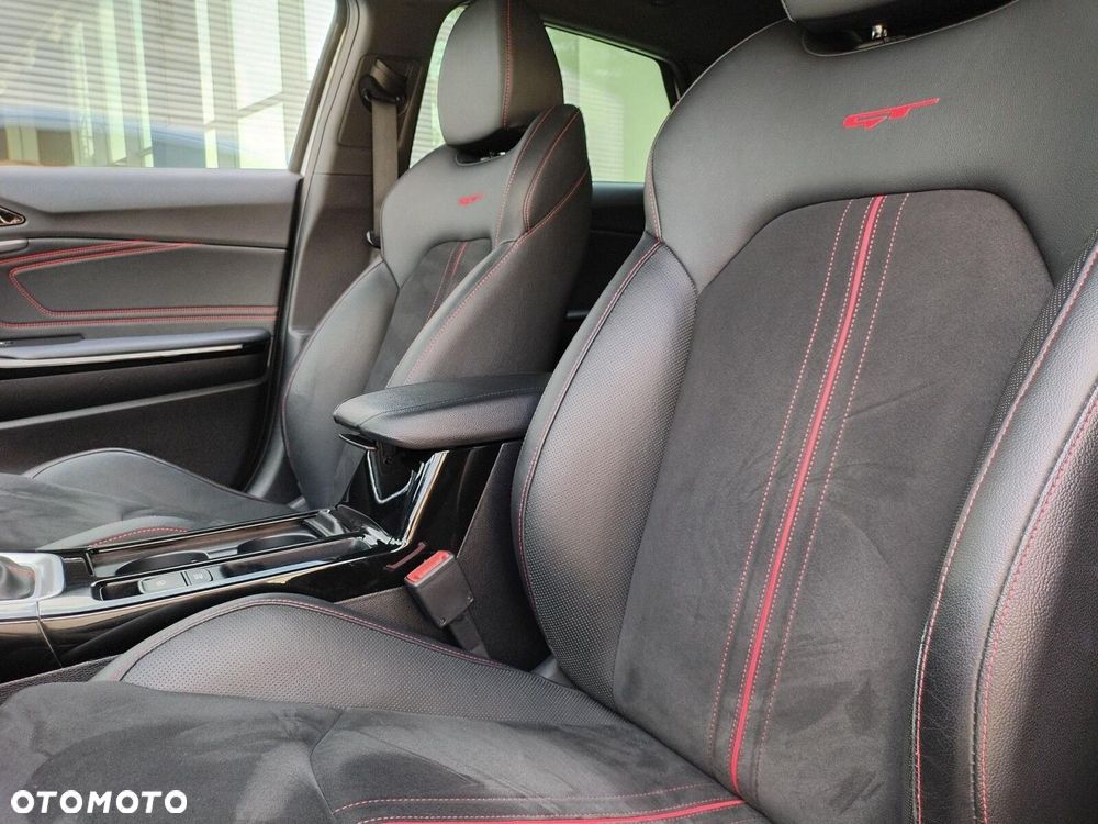 Kia ProCeed 1.6 T-GDI GT DCT - 28