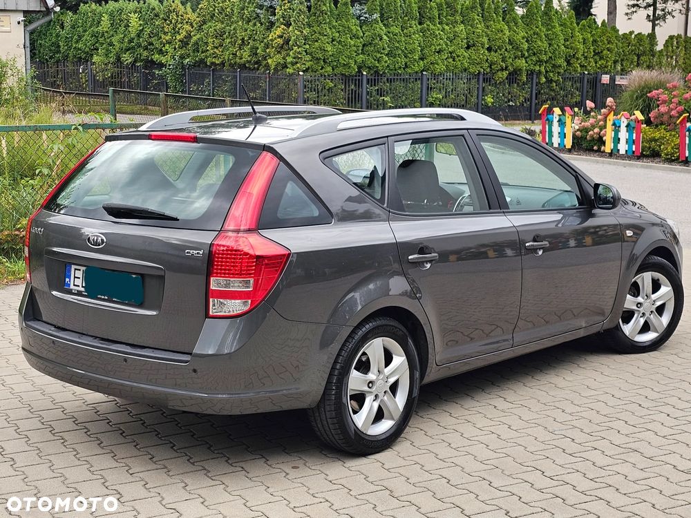 Kia Ceed 1.6 CRDi 115 Spirit - 5