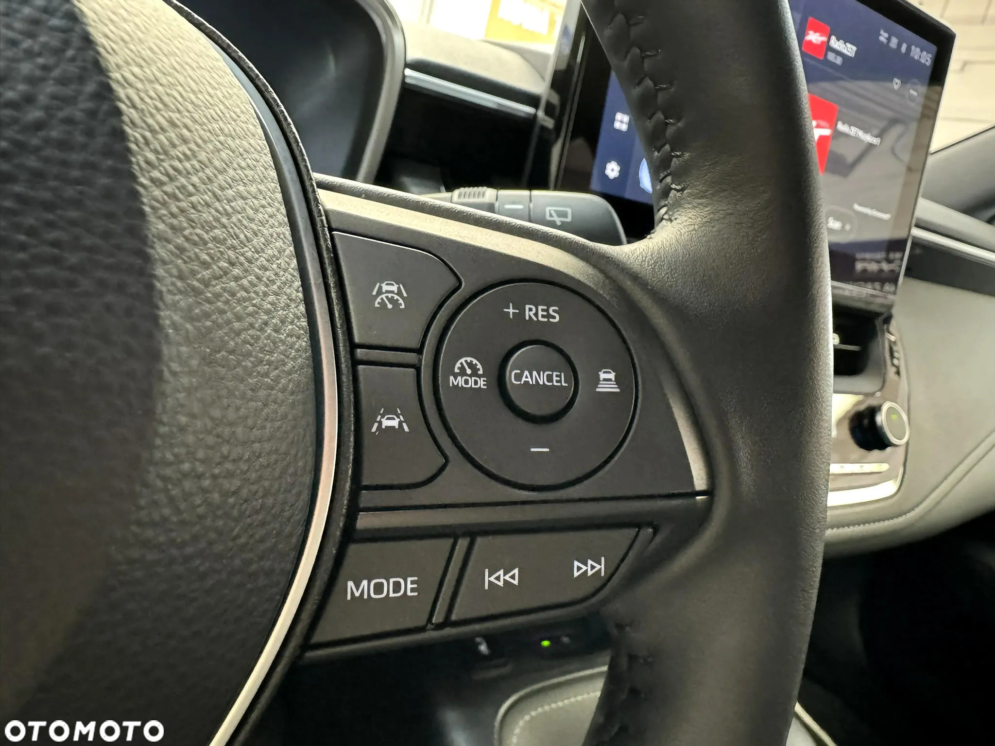 Toyota Corolla 1.8 Hybrid Style - 26