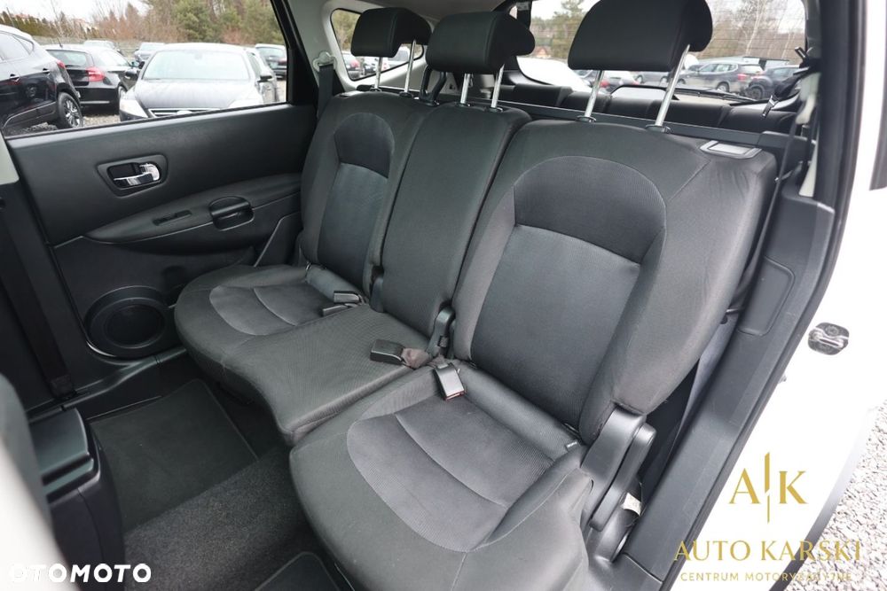 Nissan Qashqai+2 - 30