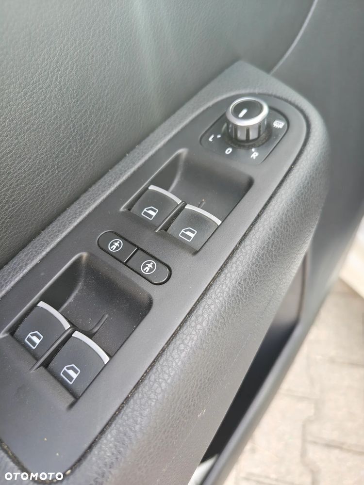 Seat Alhambra - 24