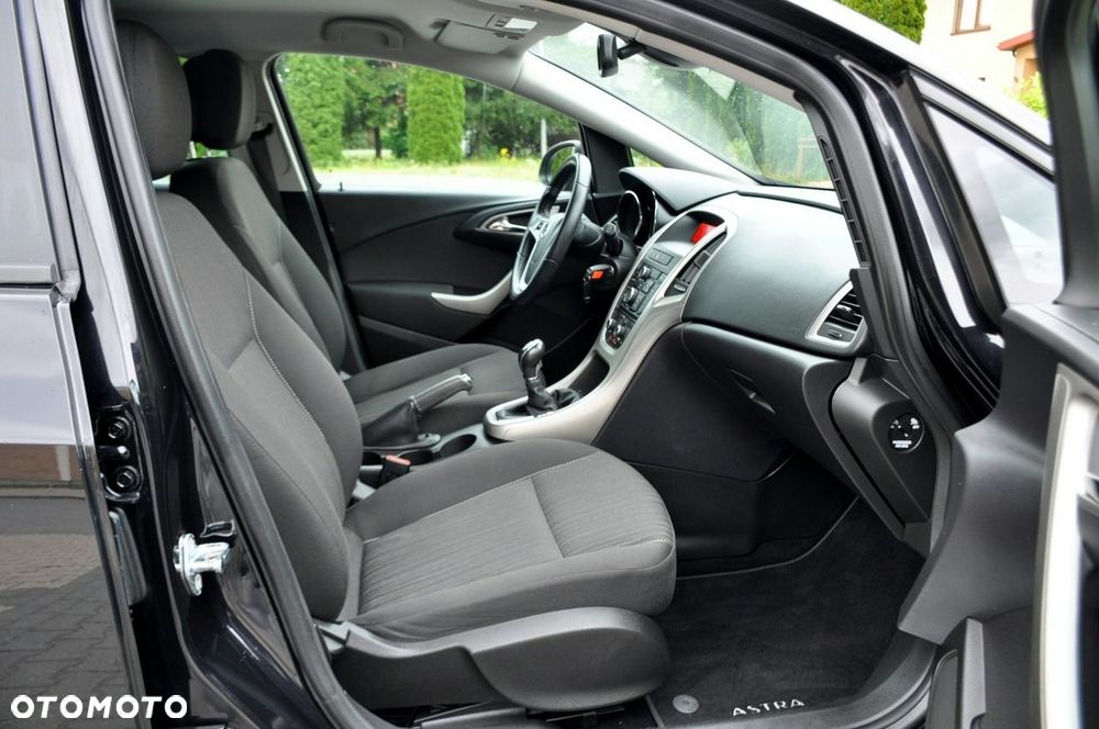 Opel Astra - 17