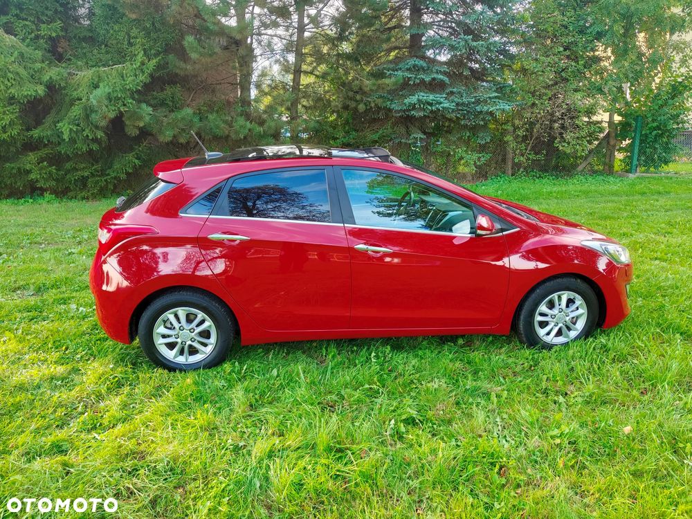 Hyundai i30 1.6 CRDi Premium - 12