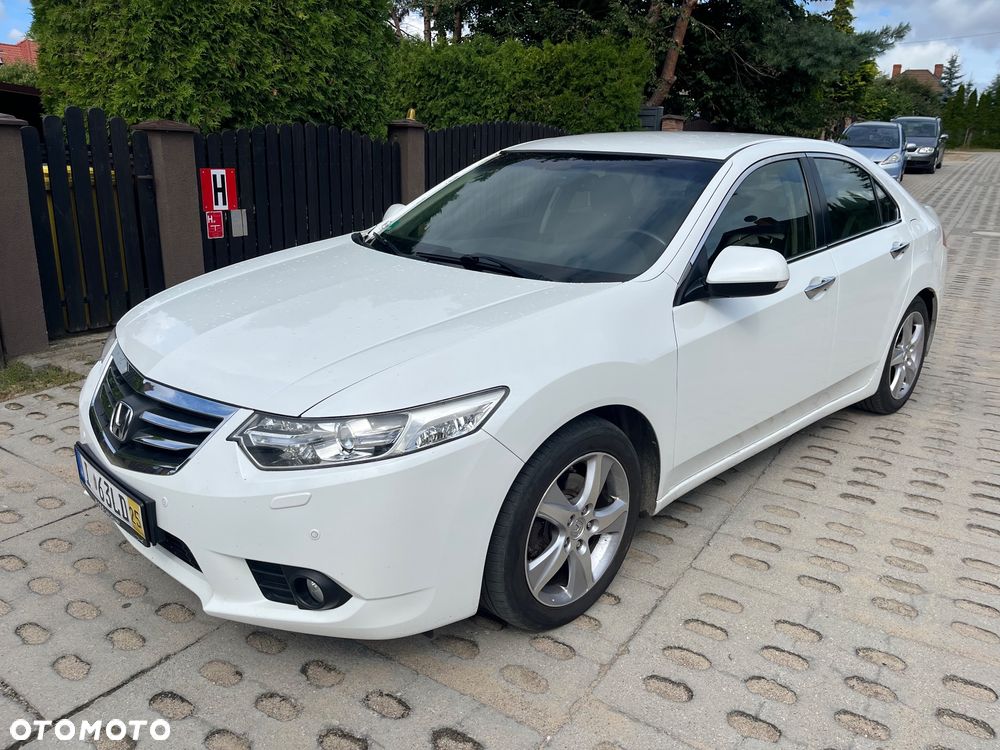 Honda Accord 2.0 Elegance Advantage - 2