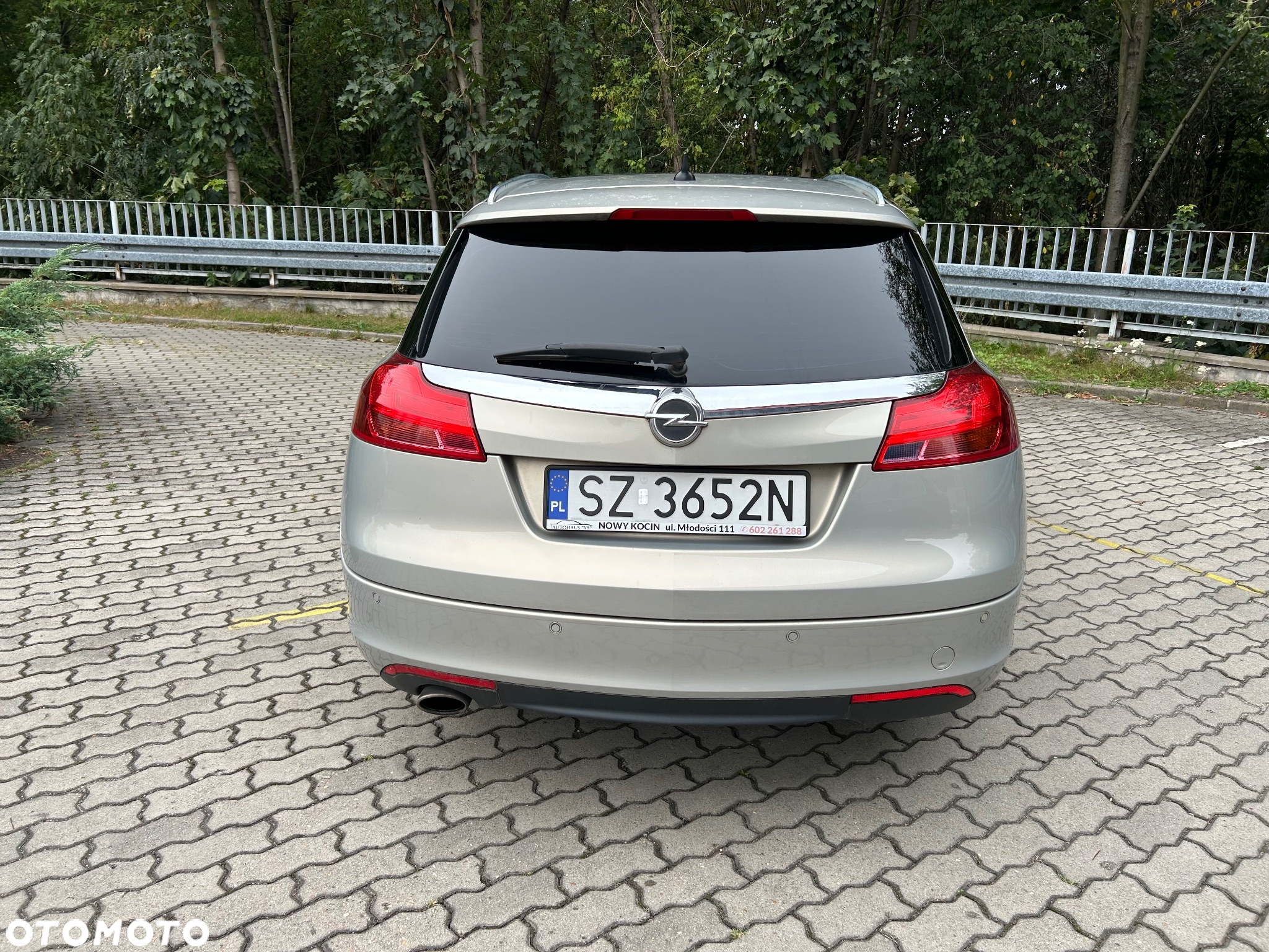 Opel Insignia 1.8 Cosmo - 8