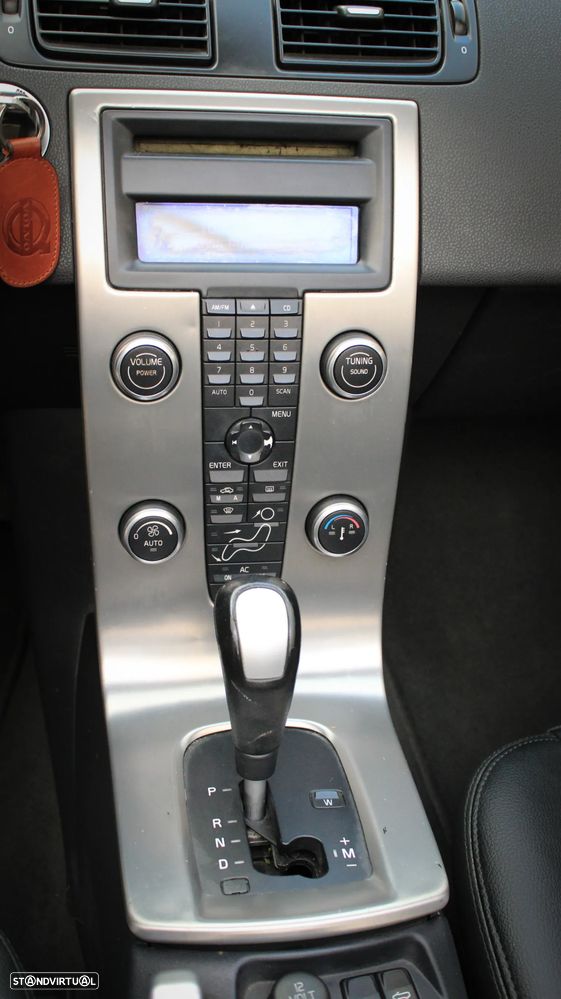 Volvo C70 2.4 D5 Summum Geartronic - 20