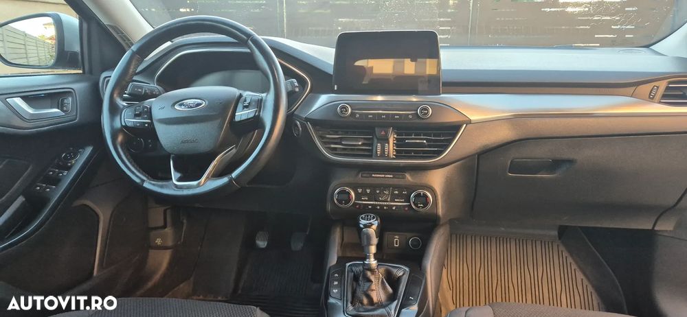 Ford Focus 1.5 EcoBlue Titanium - 5