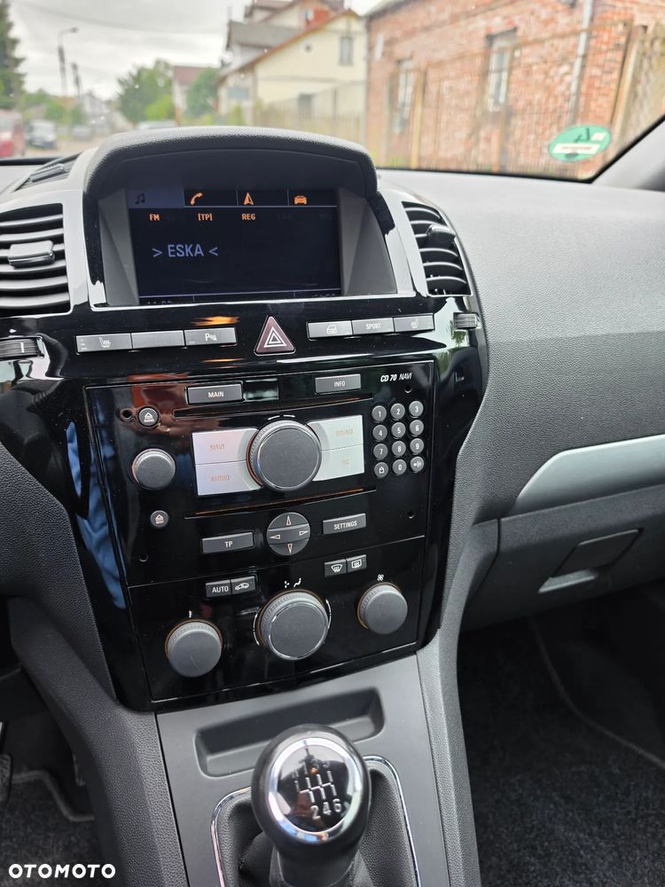 Opel Zafira 1.7 CDTI Cosmo - 25
