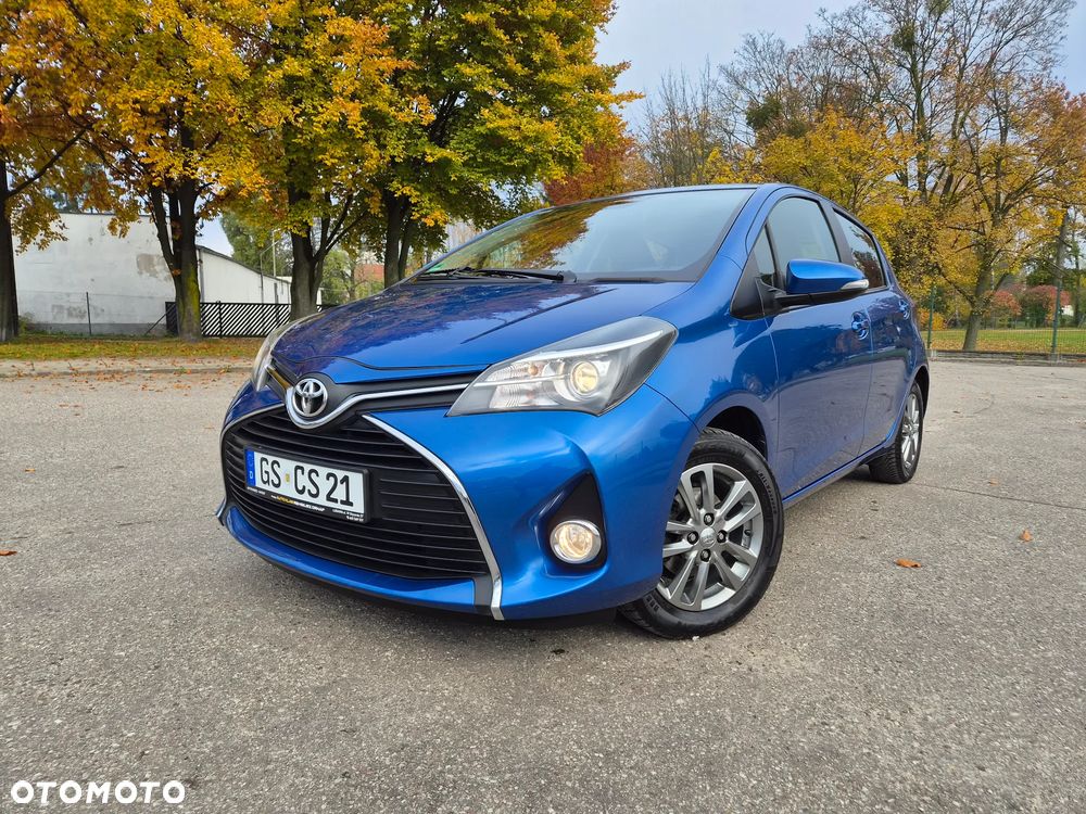 Toyota Yaris 2015 photo 2
