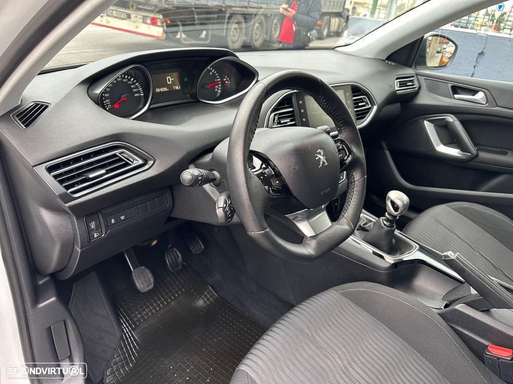 Peugeot 308 SW 1.6 BlueHDi Allure - 13