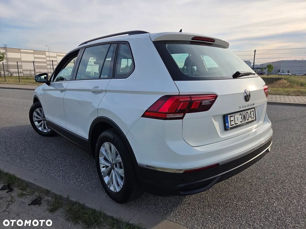 Volkswagen Tiguan 1.5 TSI EVO Active - 10