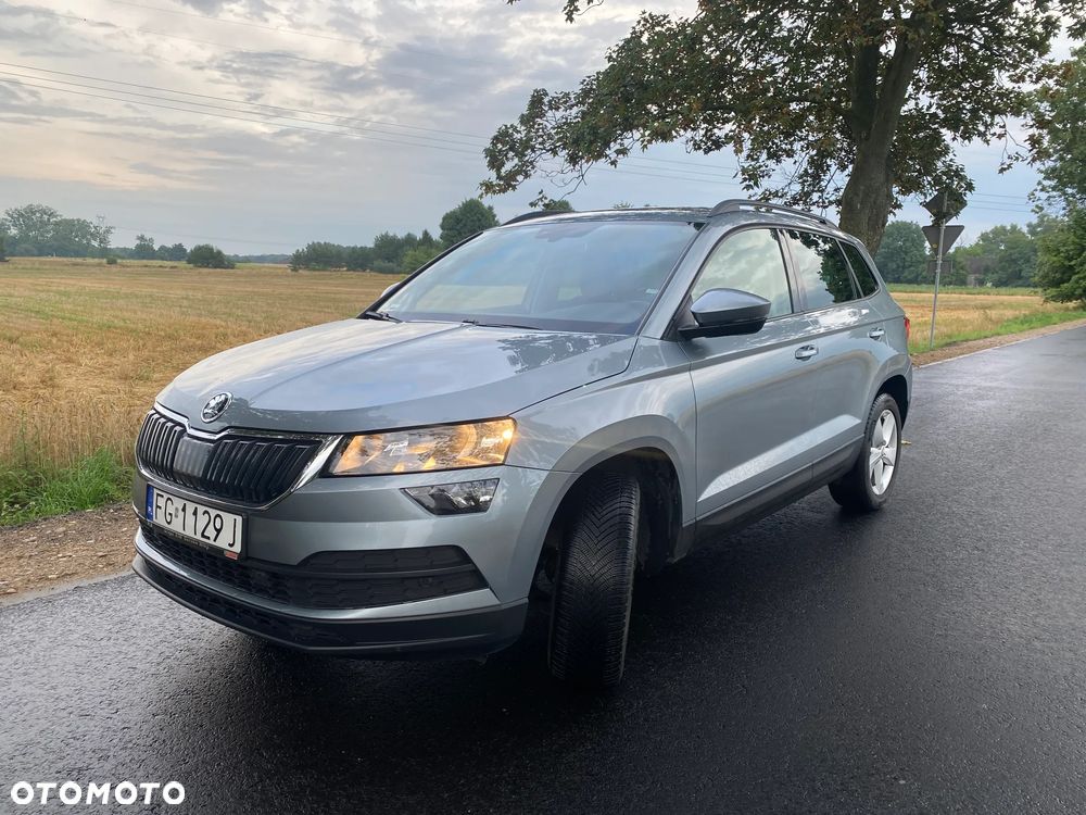 Skoda Karoq 1.5 TSI ACT 4x2 Ambition - 4