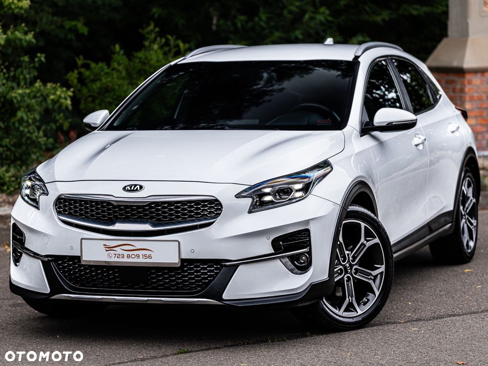 Kia XCeed 1.5 T-GDI Business Line DCT - 3