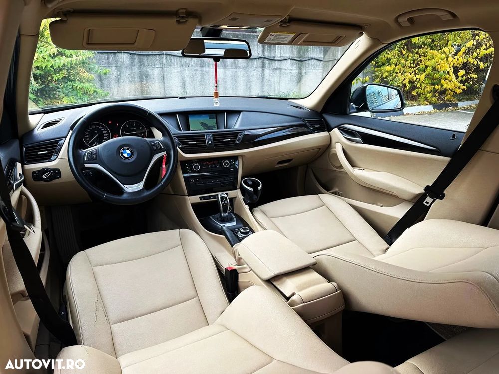 BMW X1 sDrive18d Aut. xLine - 8