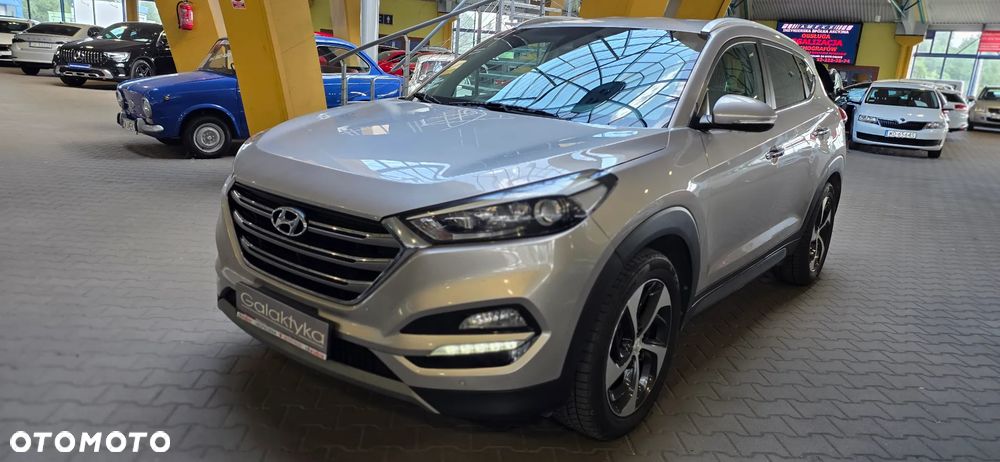 Hyundai Tucson - 2