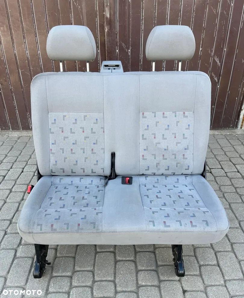 FOTEL KANAPA DWÓJKA 2 II DRUGI RZĄD ŚRODKOWY TAPICERKA MATERIAŁ L LLL VW T5 LIFT T6 CARAVELLE TRANSPORTER EU - 2