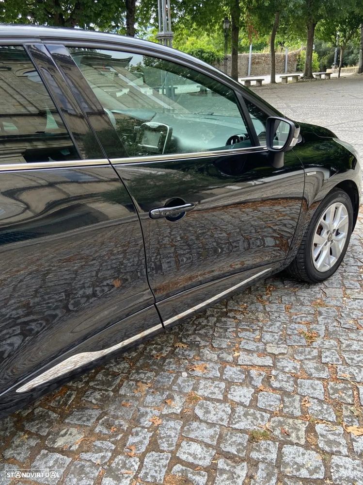 Renault Clio 0.9 TCe Limited - 31