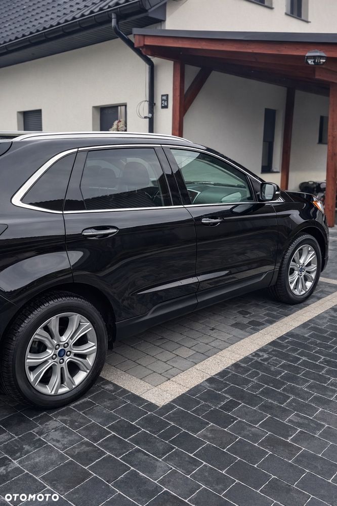 Ford Edge - 9