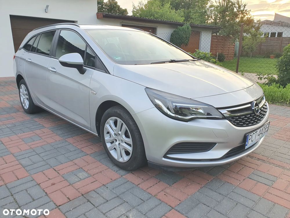 Opel Astra 1.6 D (CDTI) Business - 2
