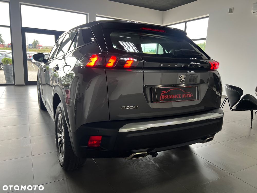 Peugeot 2008 - 4
