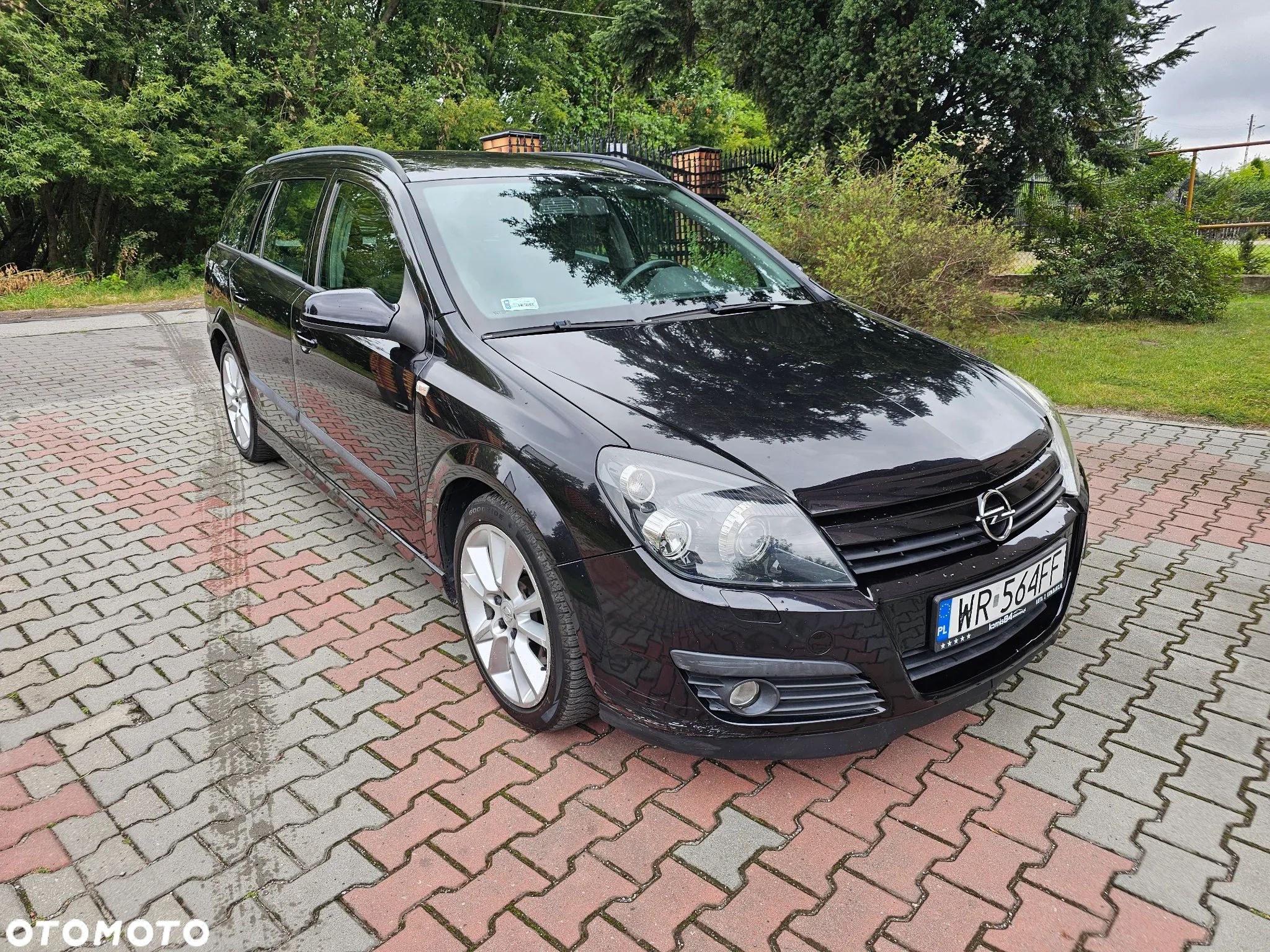 Opel Astra III 2.0 T Cosmo - 1