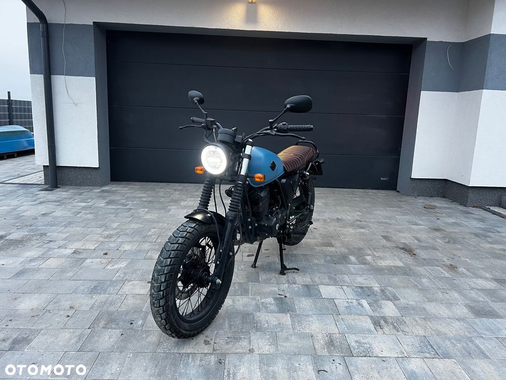 Brixton Cromwell - 1