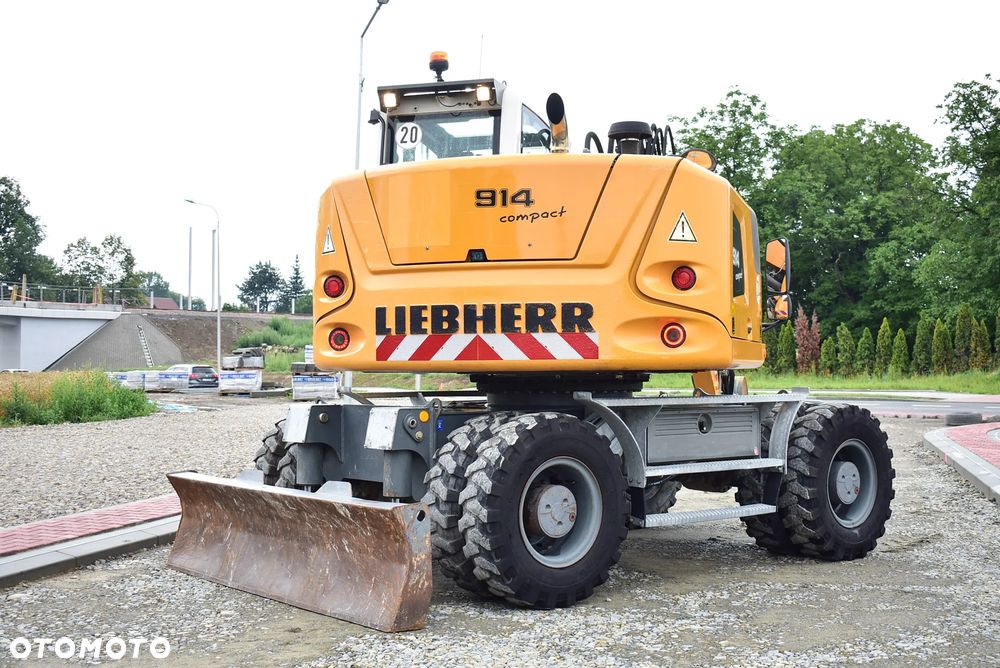 Liebherr A 914 Compact /16.5T. / Ramię 3x łamane/ Bez AdBlue/ Kamera/ Sprowadzona z Niemiec/ Stan wzorowy ! - 20