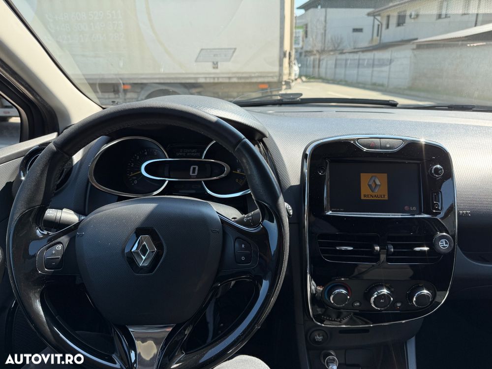 Renault Clio 1.5 dCi 90 Authentique - 14