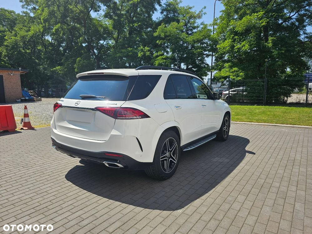 Mercedes-Benz GLE 300 d 4-Matic - 4