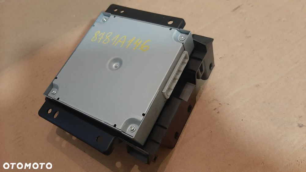 Moduł sterownik radia OUTLANDER 8781A196 - 2