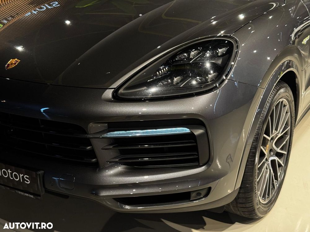 Porsche Cayenne - 11