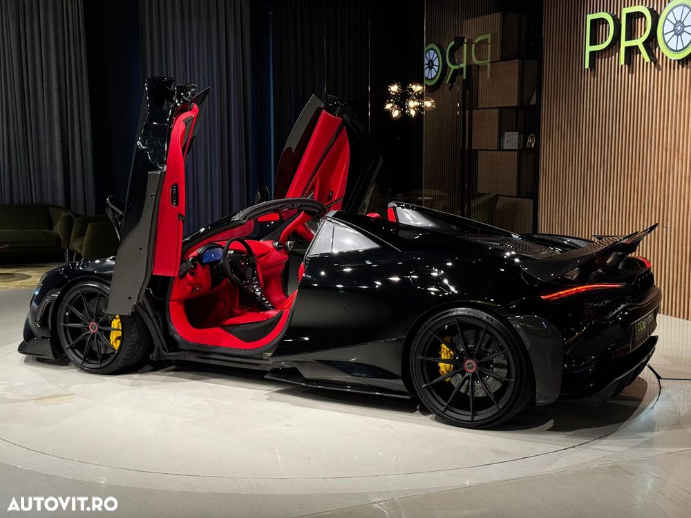 McLaren 720S - 25