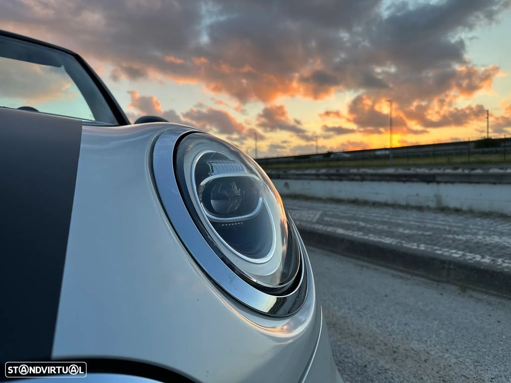 MINI Cabrio Cooper D Auto - 19