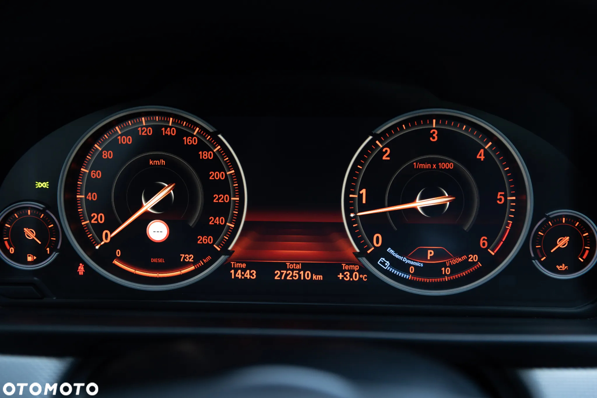 BMW Seria 5 530d xDrive - 29