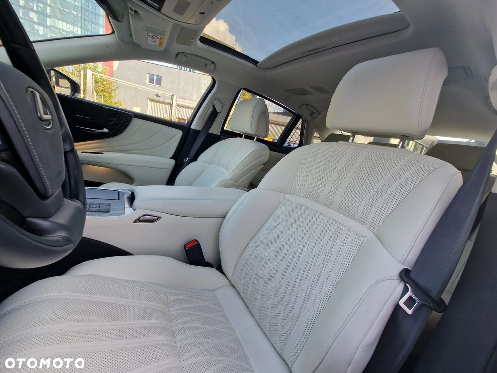 Lexus LS 500h Prestige AWD - 11