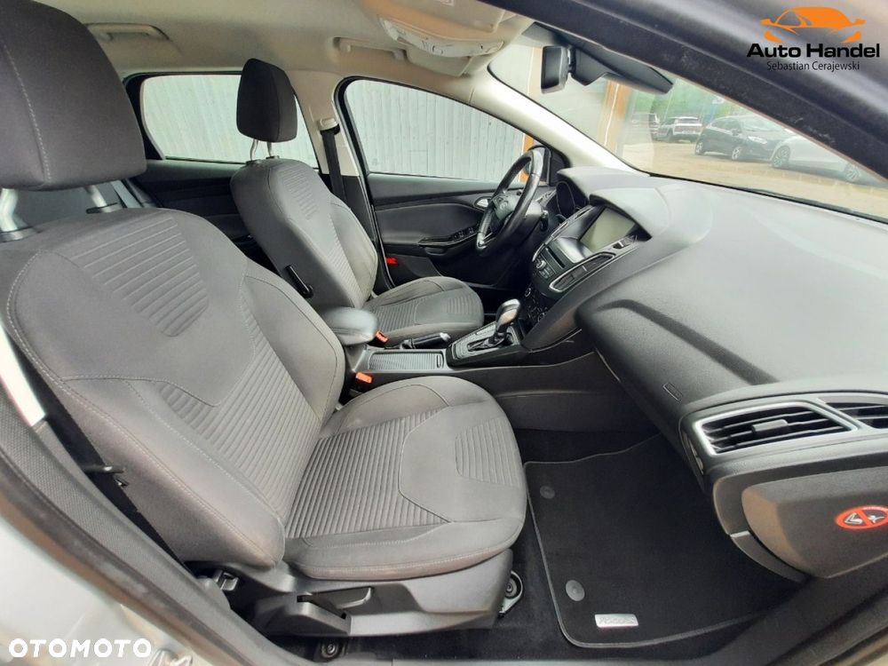 Ford Focus 1.5 EcoBoost STart-Stopp-System TITANIUM - 37