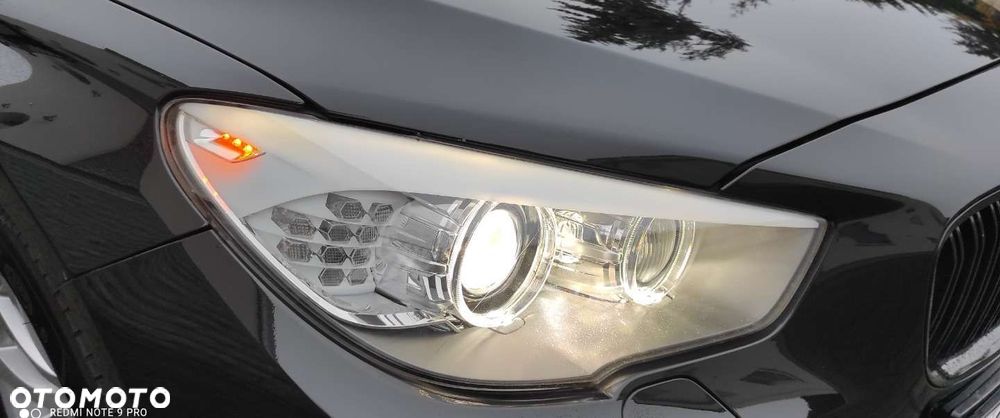 BMW 5GT - 17