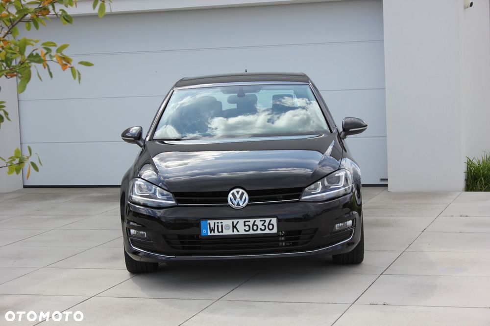 Volkswagen Golf - 2