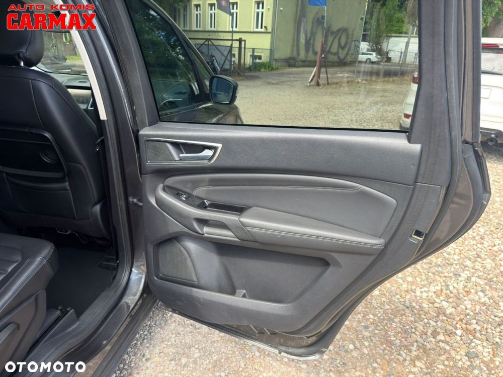 Ford Galaxy - 16