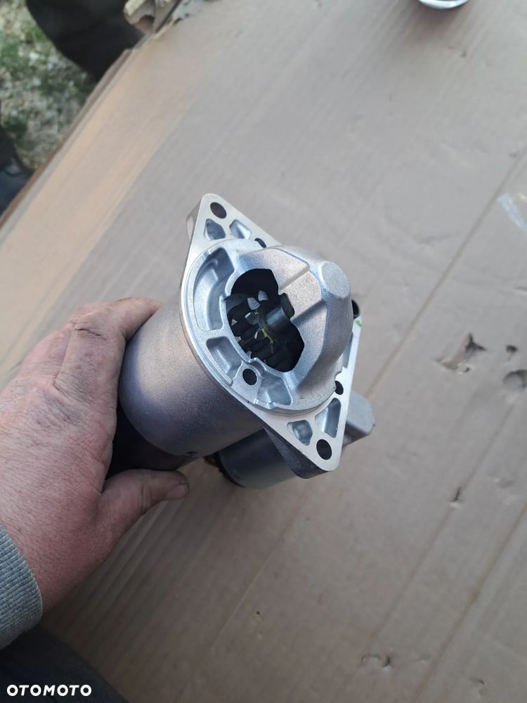 Rozrusznik Opel 1.9 2.0 CDTI Astra H J Insignia A Signum Vectra C Zafira B C 95520321 55585238 - 5