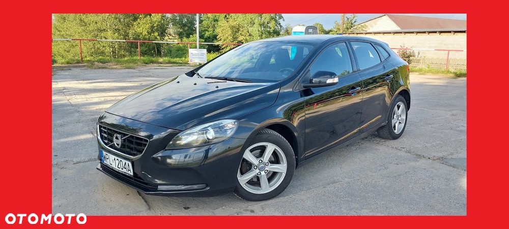 Volvo V40 D2 Momentum - 1