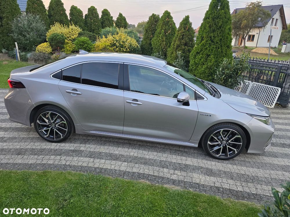 Toyota Corolla 1.8 Hybrid Executive - 37